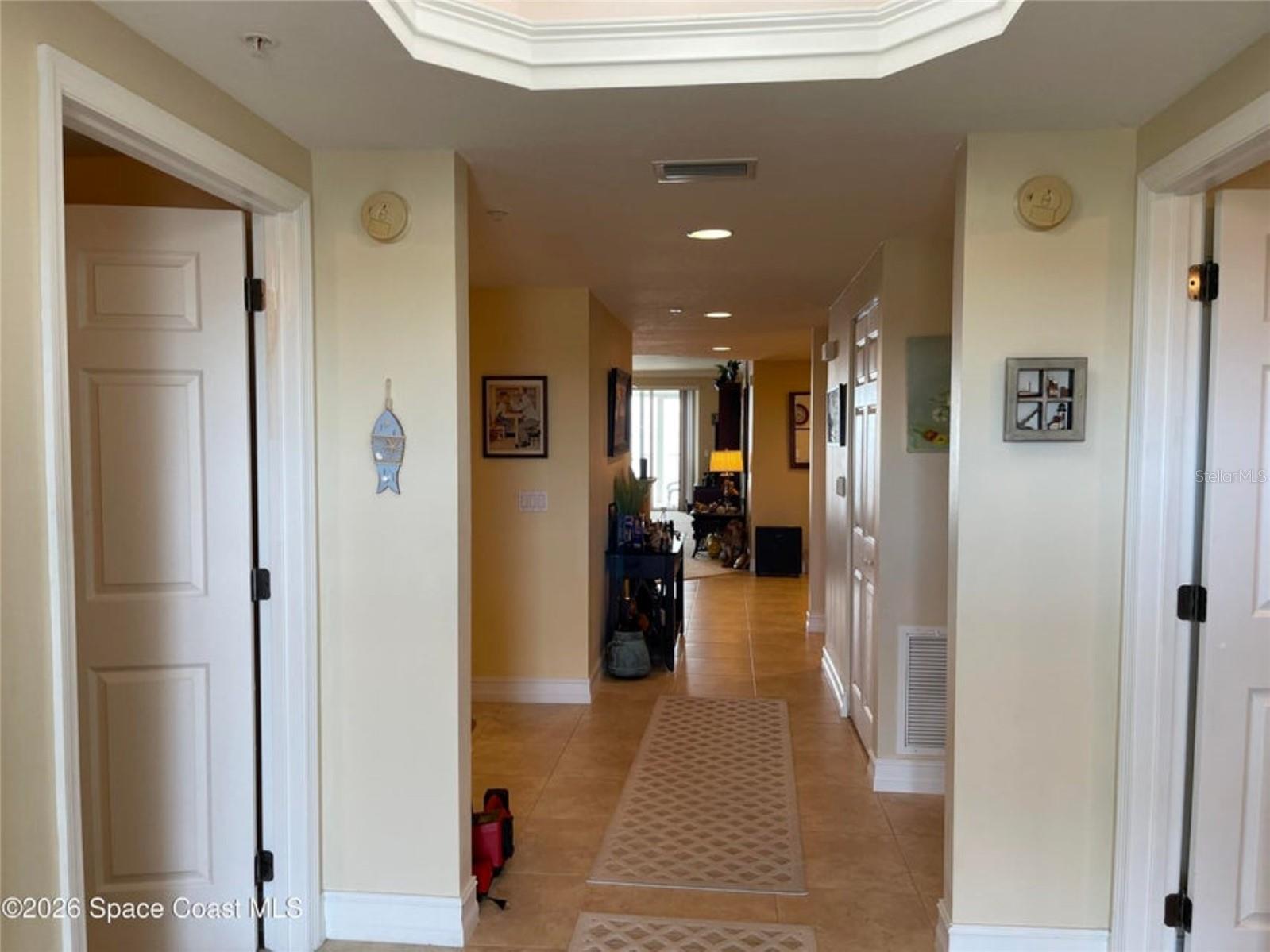 Image 13 of 38 For 7 Indian River Avenue 1006