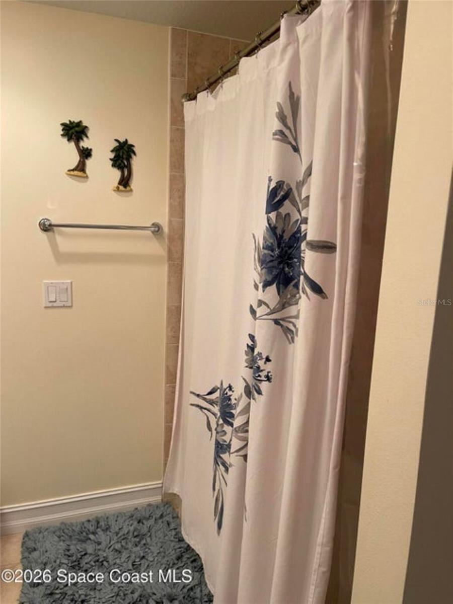 Image 31 of 38 For 7 Indian River Avenue 1006