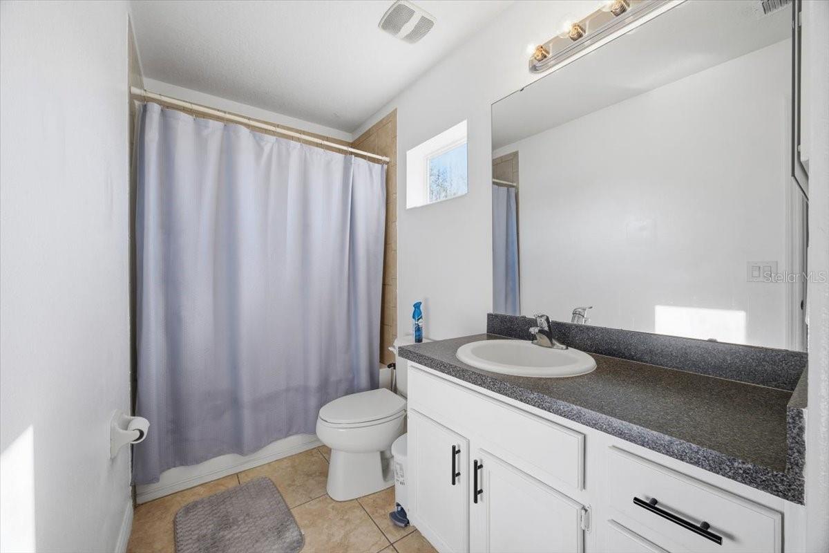 Image 23 of 27 For 1911 Commander Way