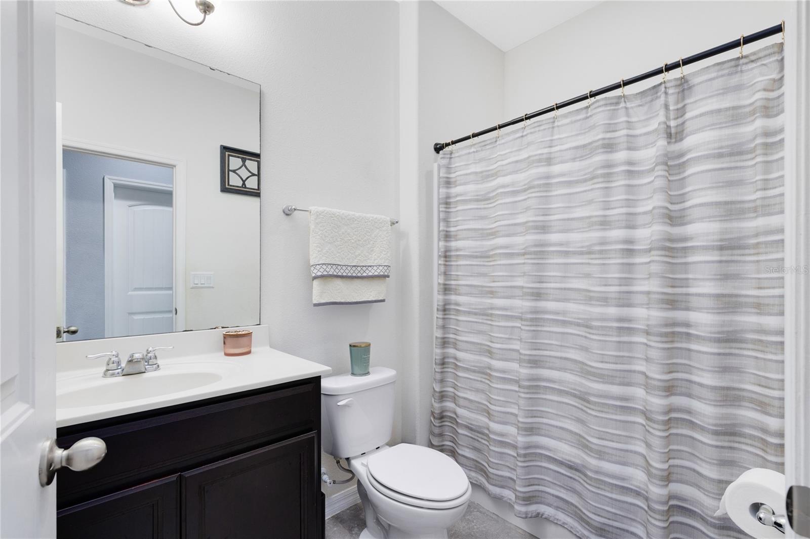 Image 14 of 27 For 2307 Beacon Landing Circle