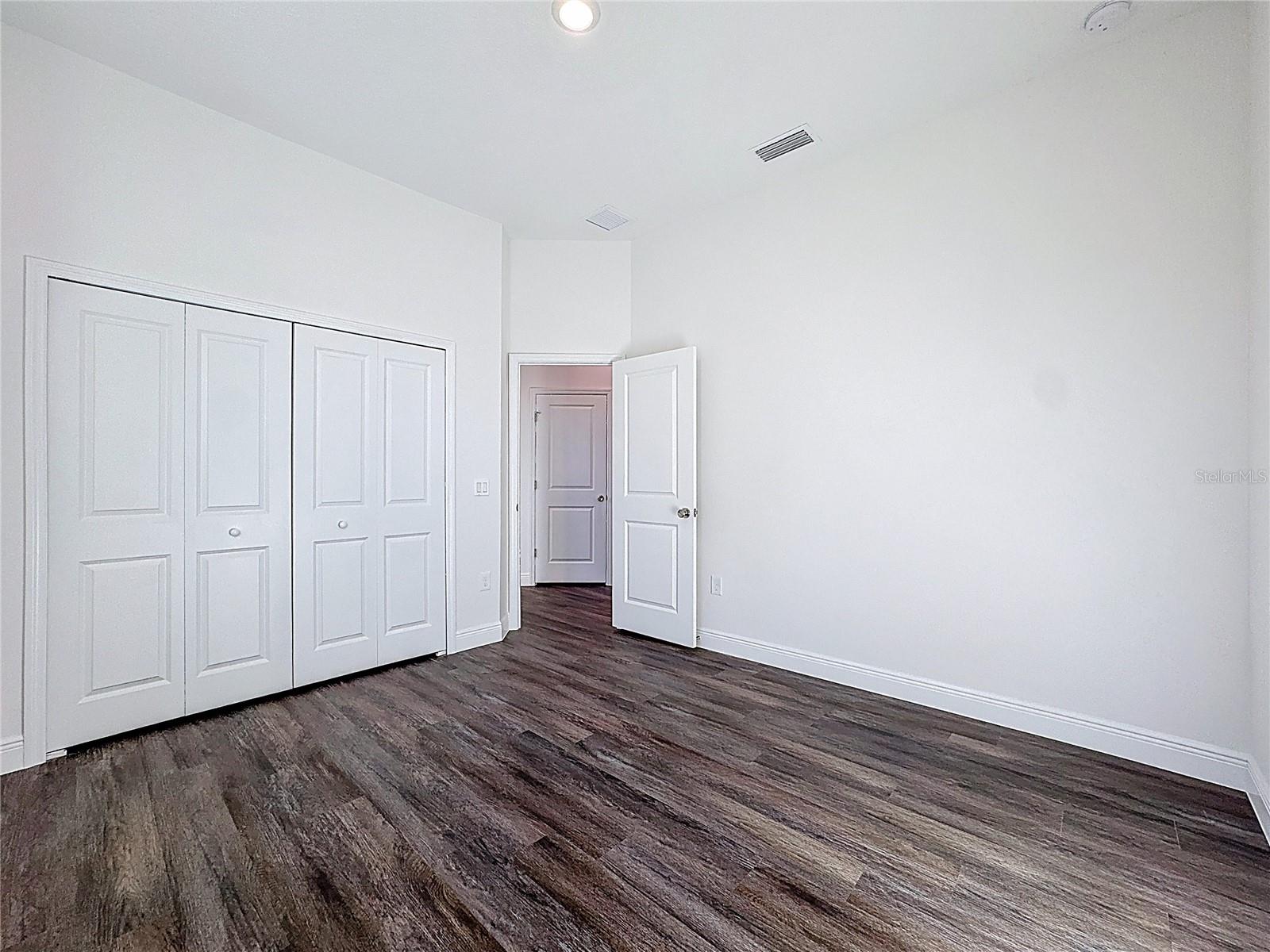 Image 24 of 33 For 7616 Carolyn Avenue