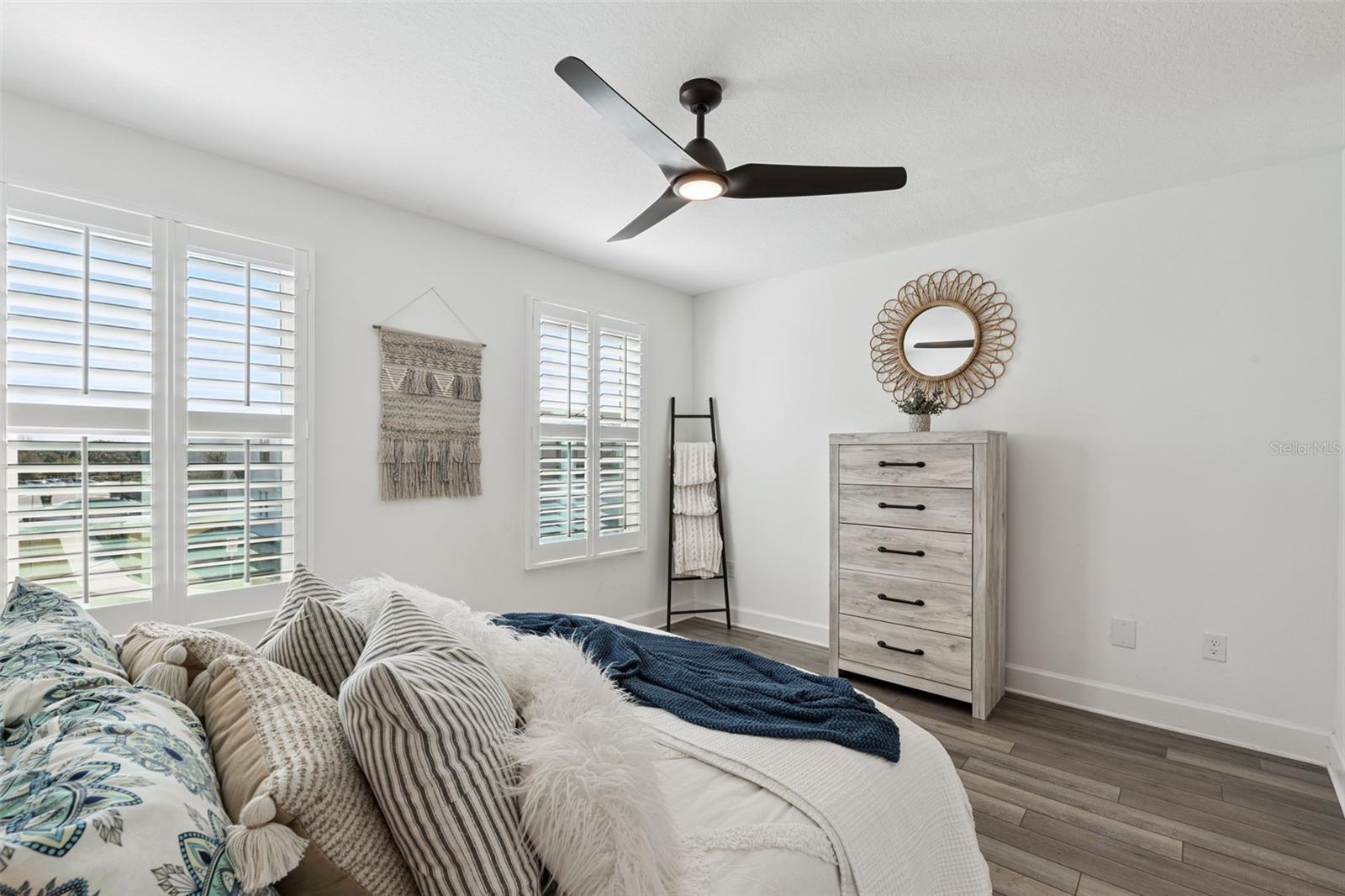 Image 12 of 20 For 1064 Spring Palms Loop