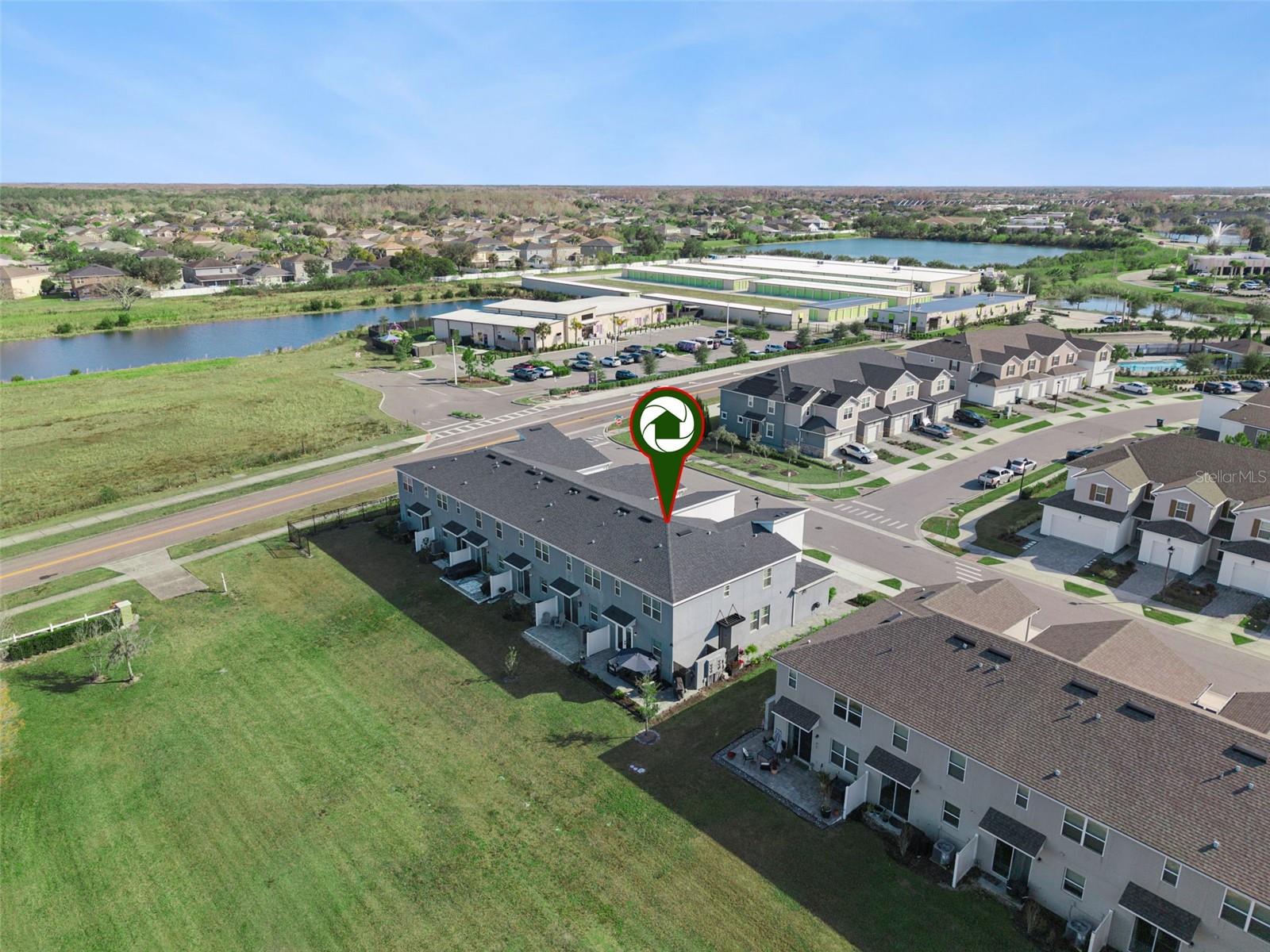 Image 17 of 20 For 1064 Spring Palms Loop