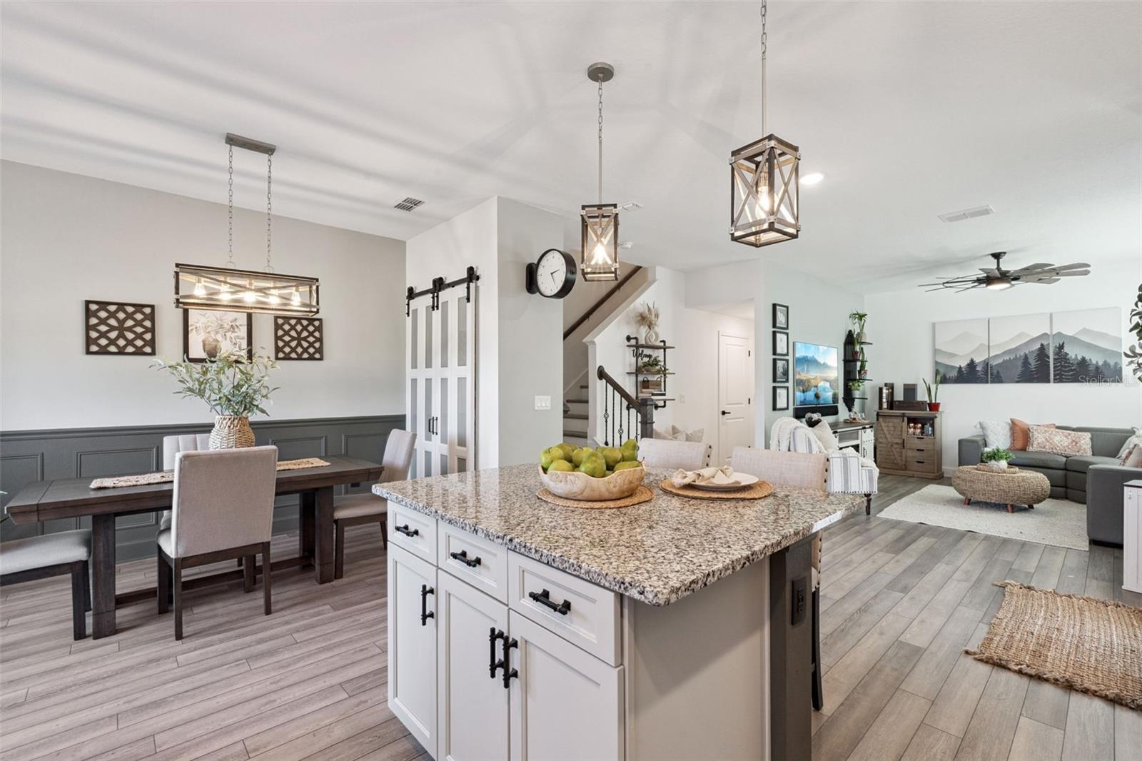 Image 6 of 20 For 1064 Spring Palms Loop