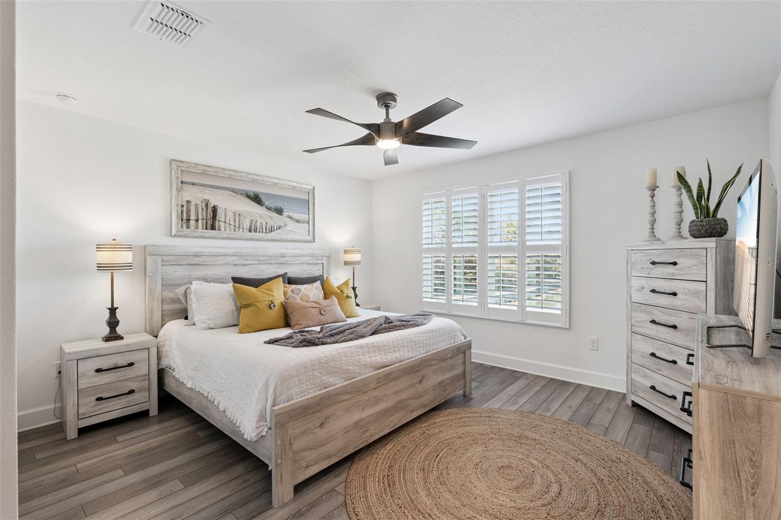 Image 8 of 20 For 1064 Spring Palms Loop