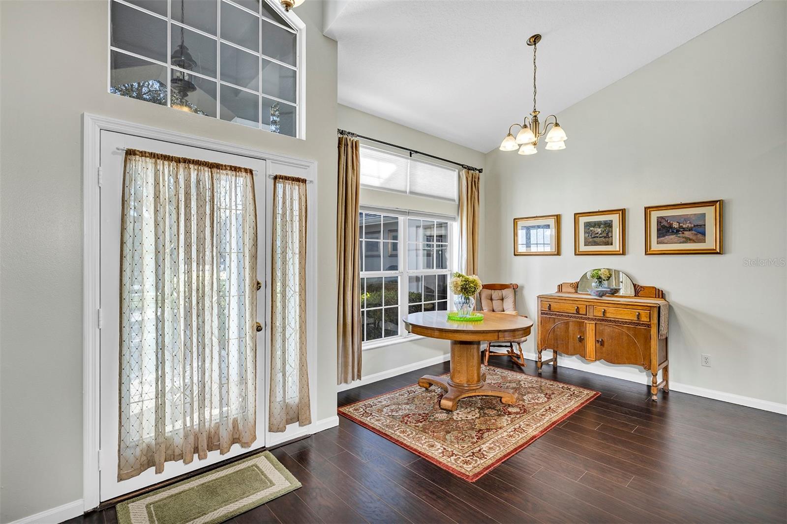 Image 10 of 47 For 4831 Charowen Drive