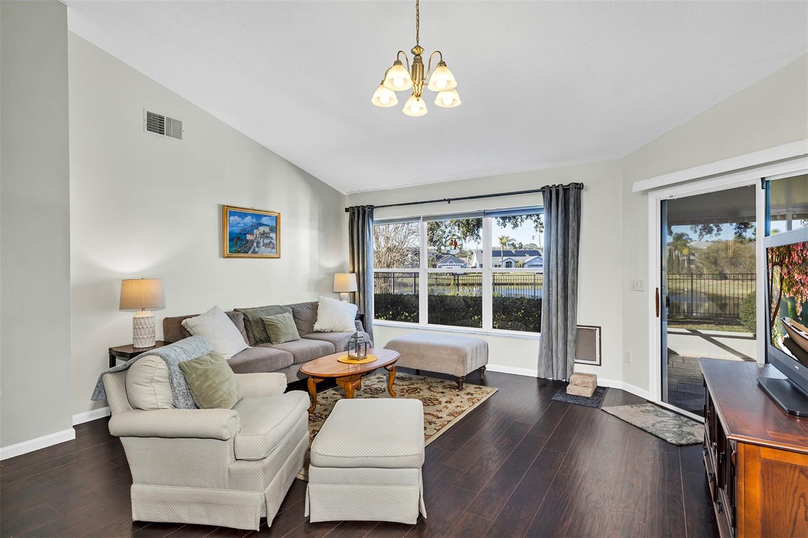 Image 21 of 47 For 4831 Charowen Drive