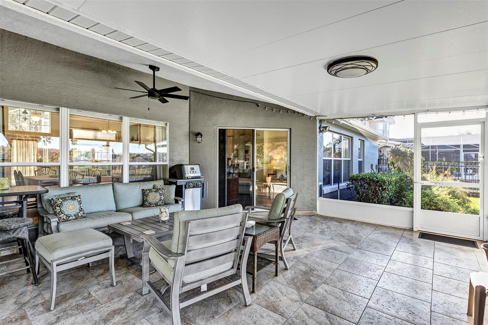 Image 36 of 47 For 4831 Charowen Drive