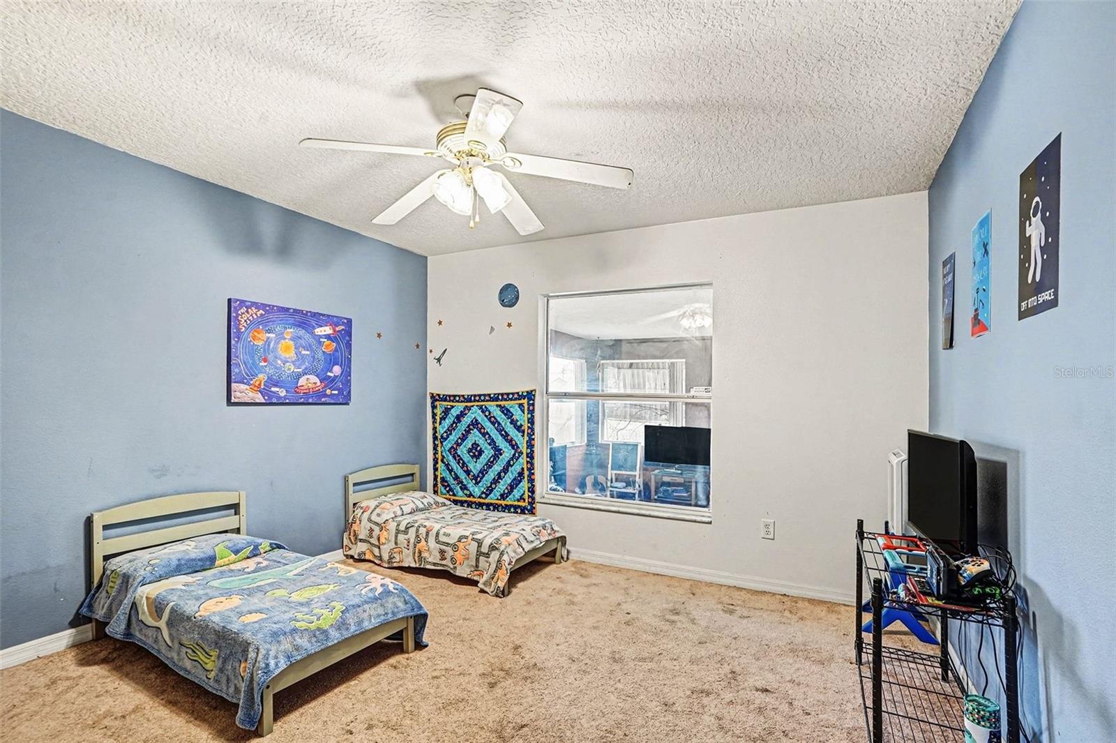 Image 11 of 17 For 10258 Joanies Run