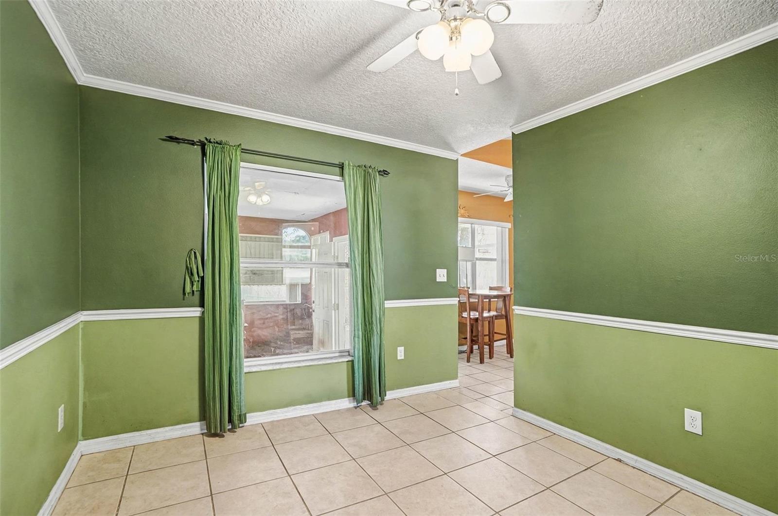 Image 5 of 17 For 10258 Joanies Run