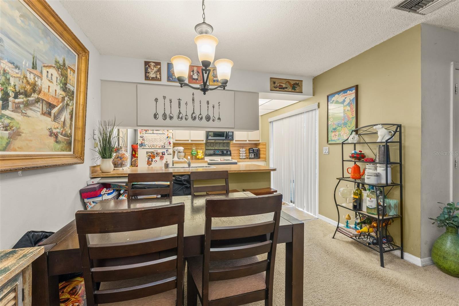 Image 10 of 25 For 5302 Bamboo Court 447