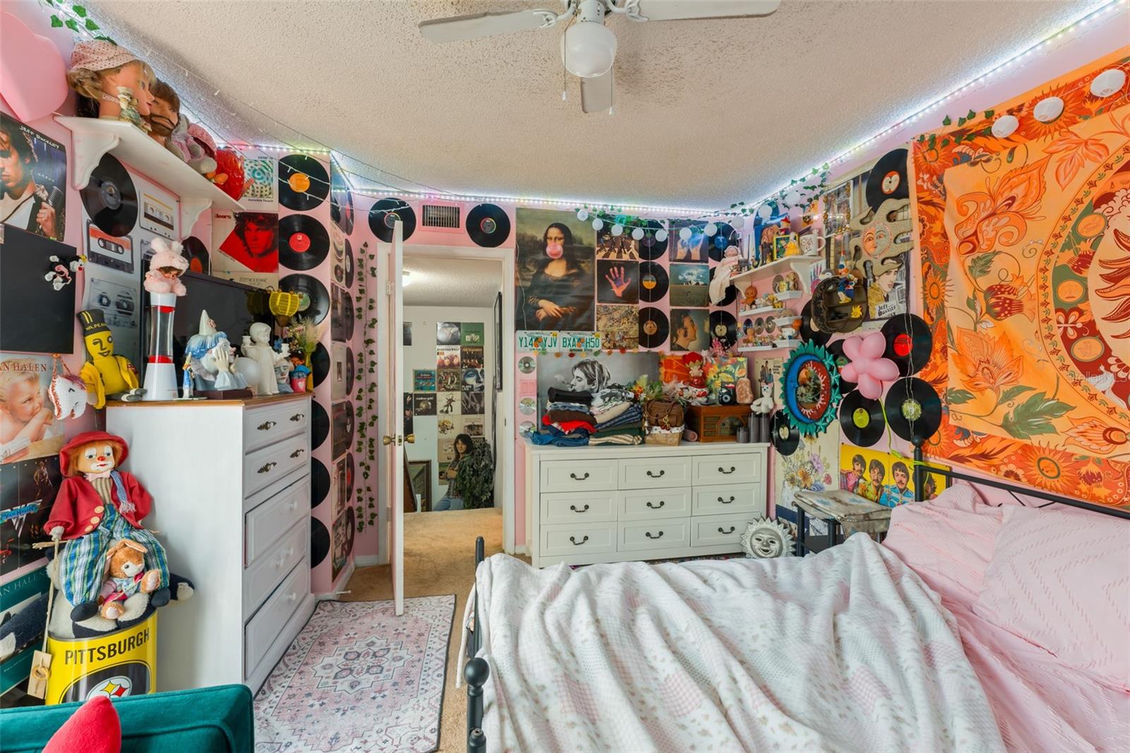 Image 20 of 25 For 5302 Bamboo Court 447