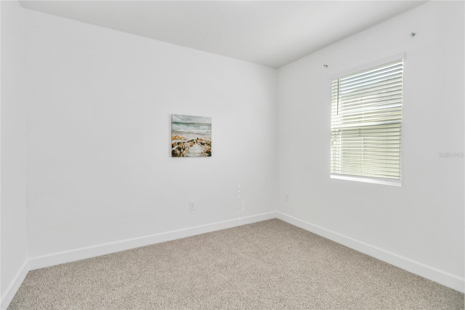 Image 22 of 48 For 375 Buchannan Drive