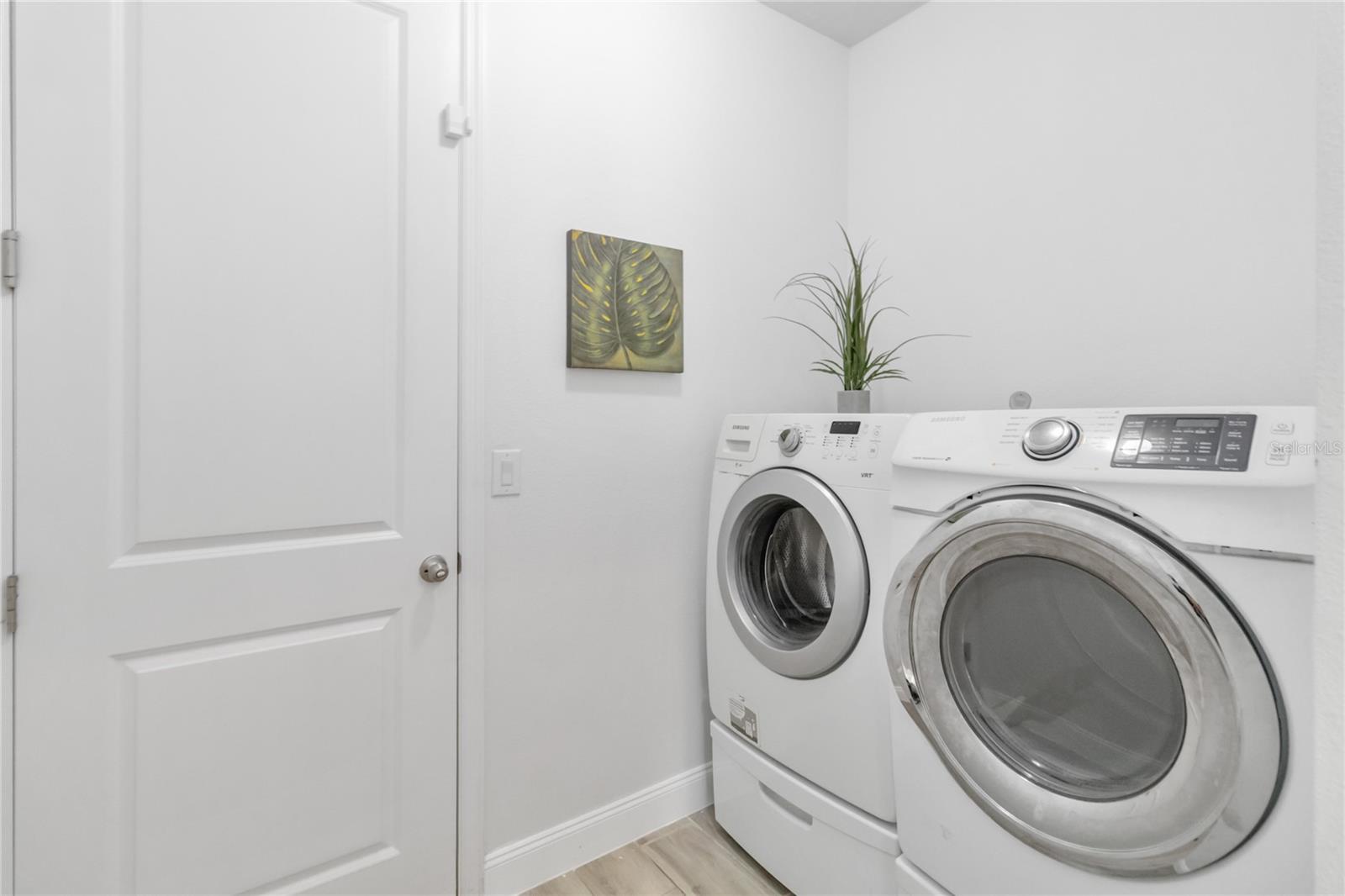 Image 28 of 48 For 375 Buchannan Drive