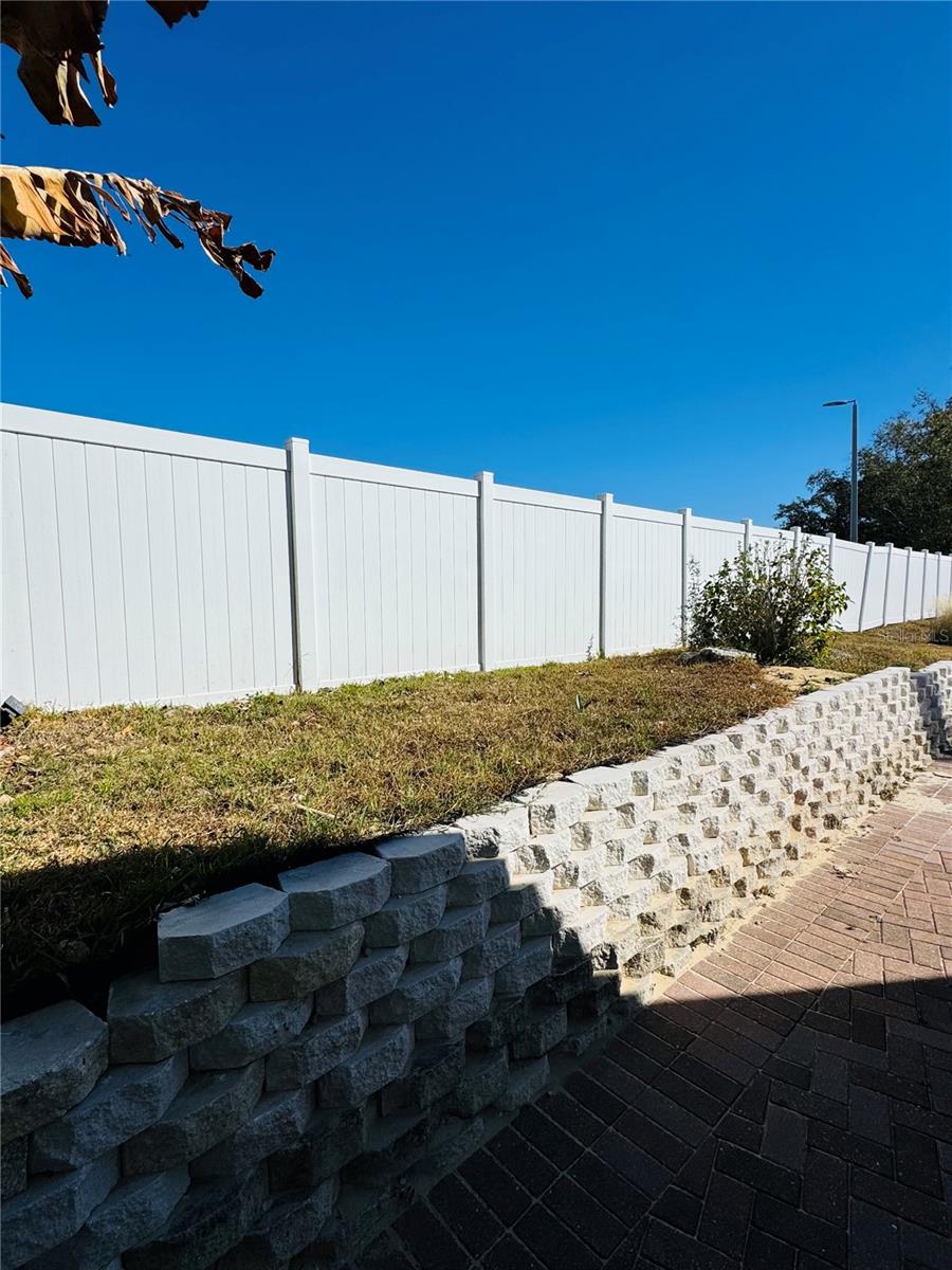 Image 10 of 49 For 2253 St George Drive