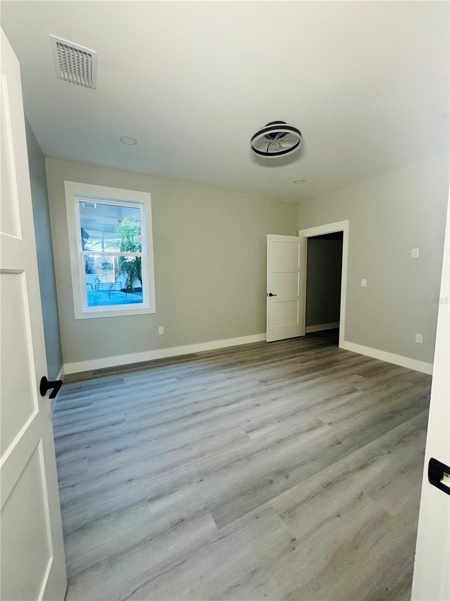 Image 12 of 49 For 2253 St George Drive