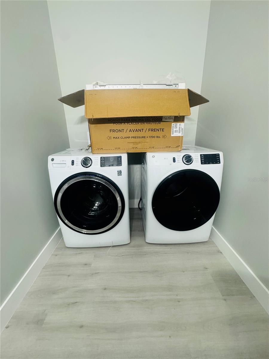 Image 23 of 49 For 2253 St George Drive