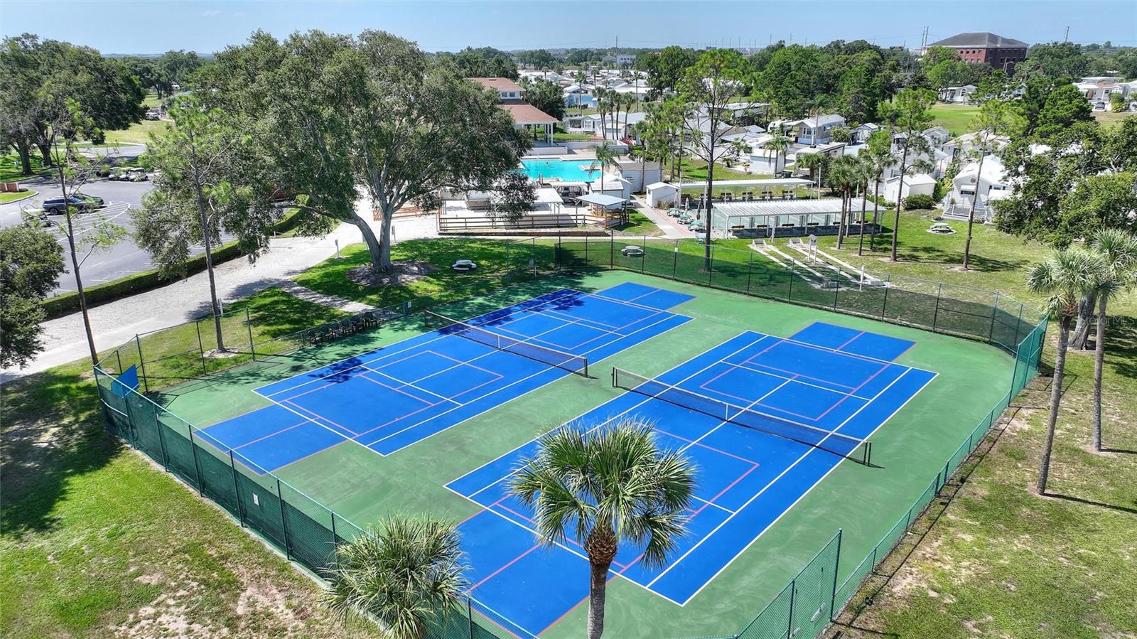 Image 25 of 49 For 2253 St George Drive