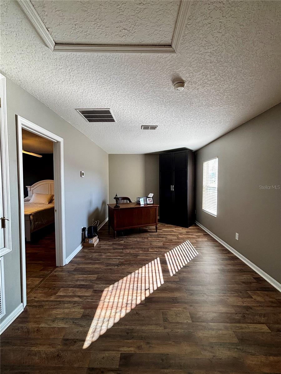 Image 8 of 24 For 13208 Sour Orange Drive