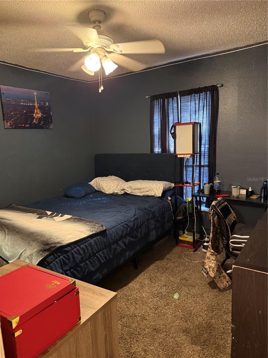 Image 14 of 24 For 300 Heritage Estates Lane