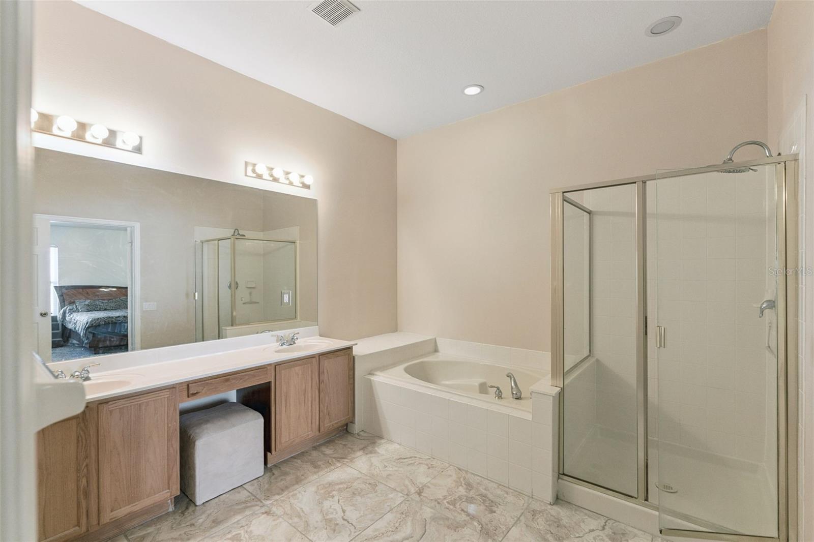 Image 15 of 32 For 11355 Arborside Bend Way