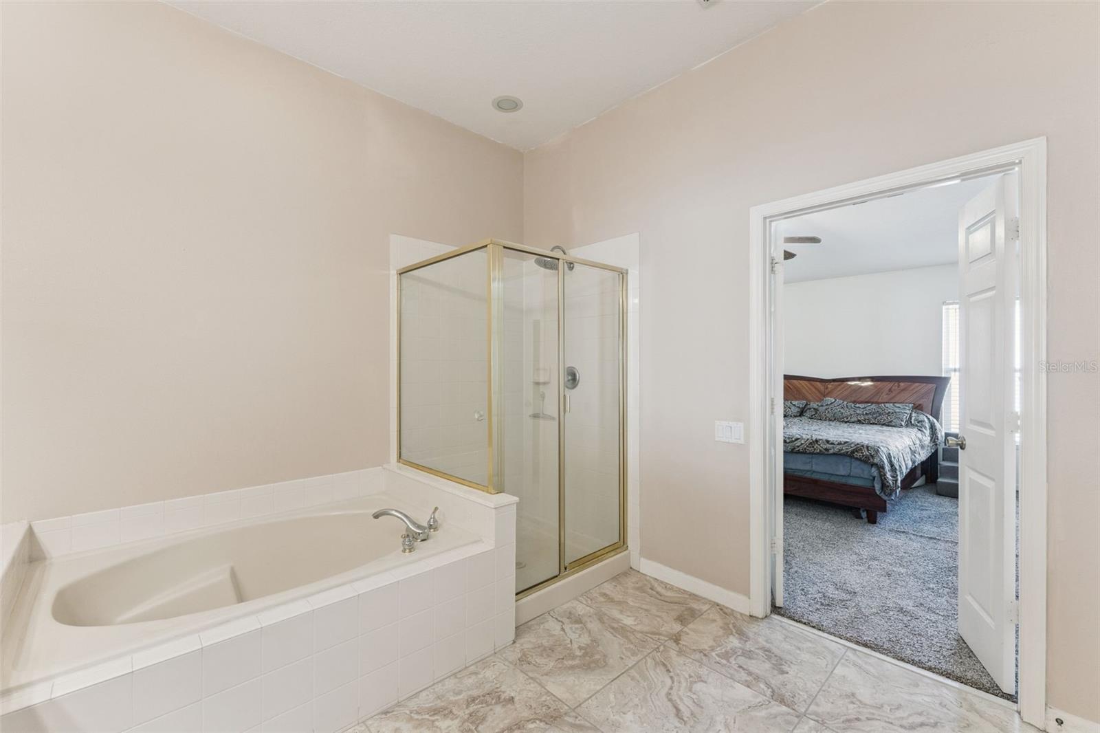 Image 20 of 32 For 11355 Arborside Bend Way