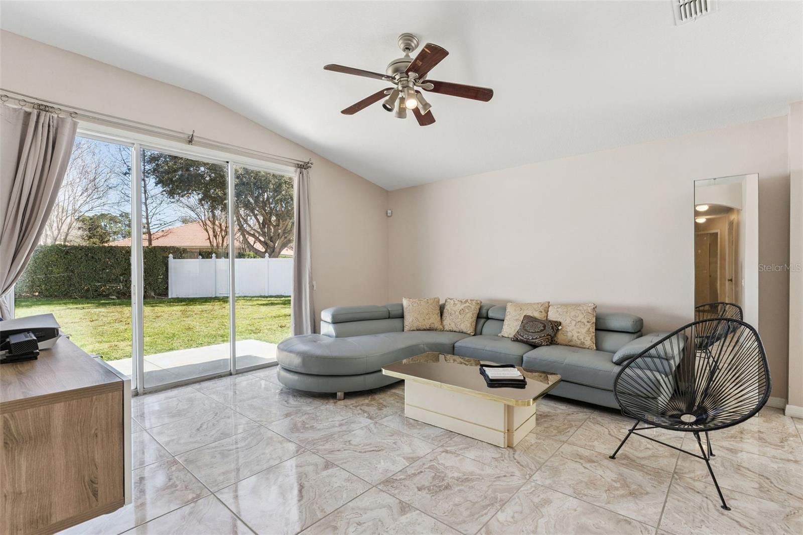 Image 4 of 32 For 11355 Arborside Bend Way