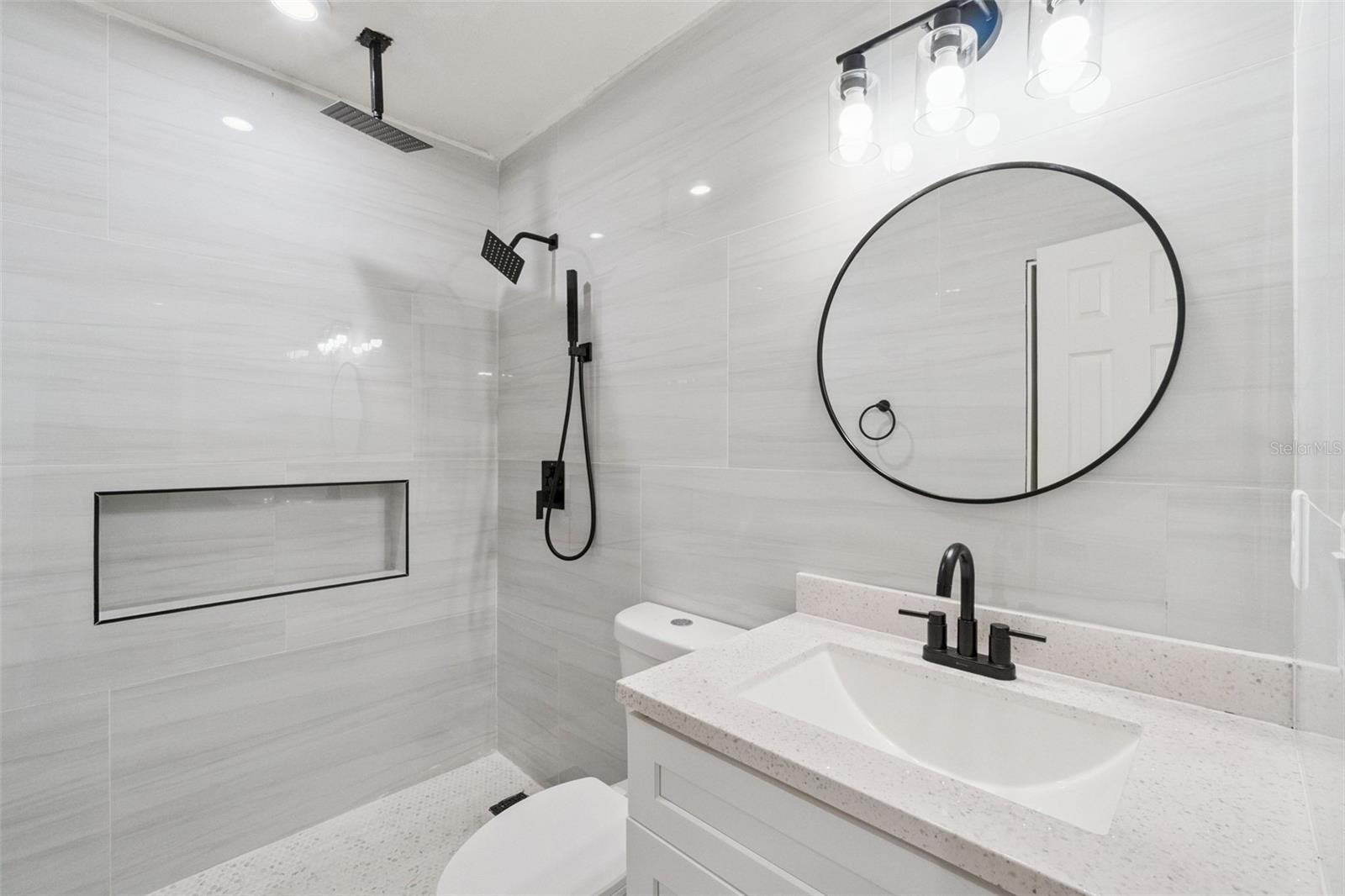 Image 19 of 48 For 5301 Barnett Place