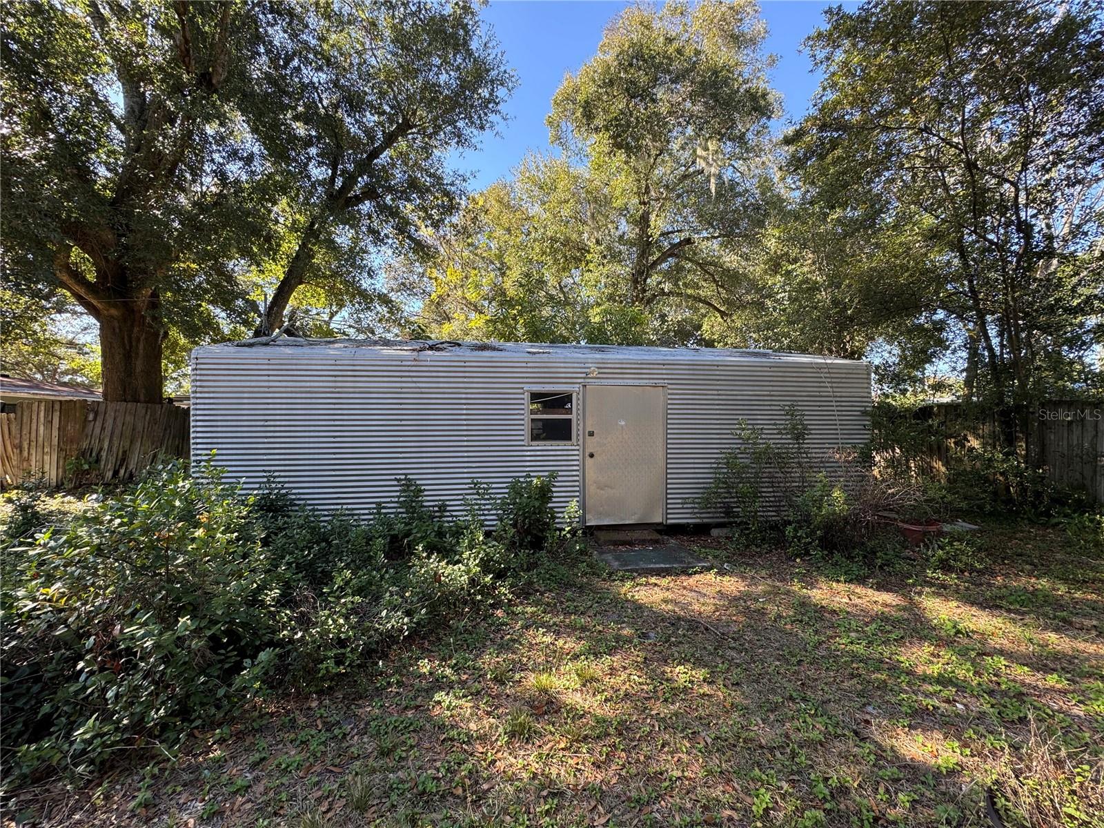 Image 33 of 48 For 5301 Barnett Place