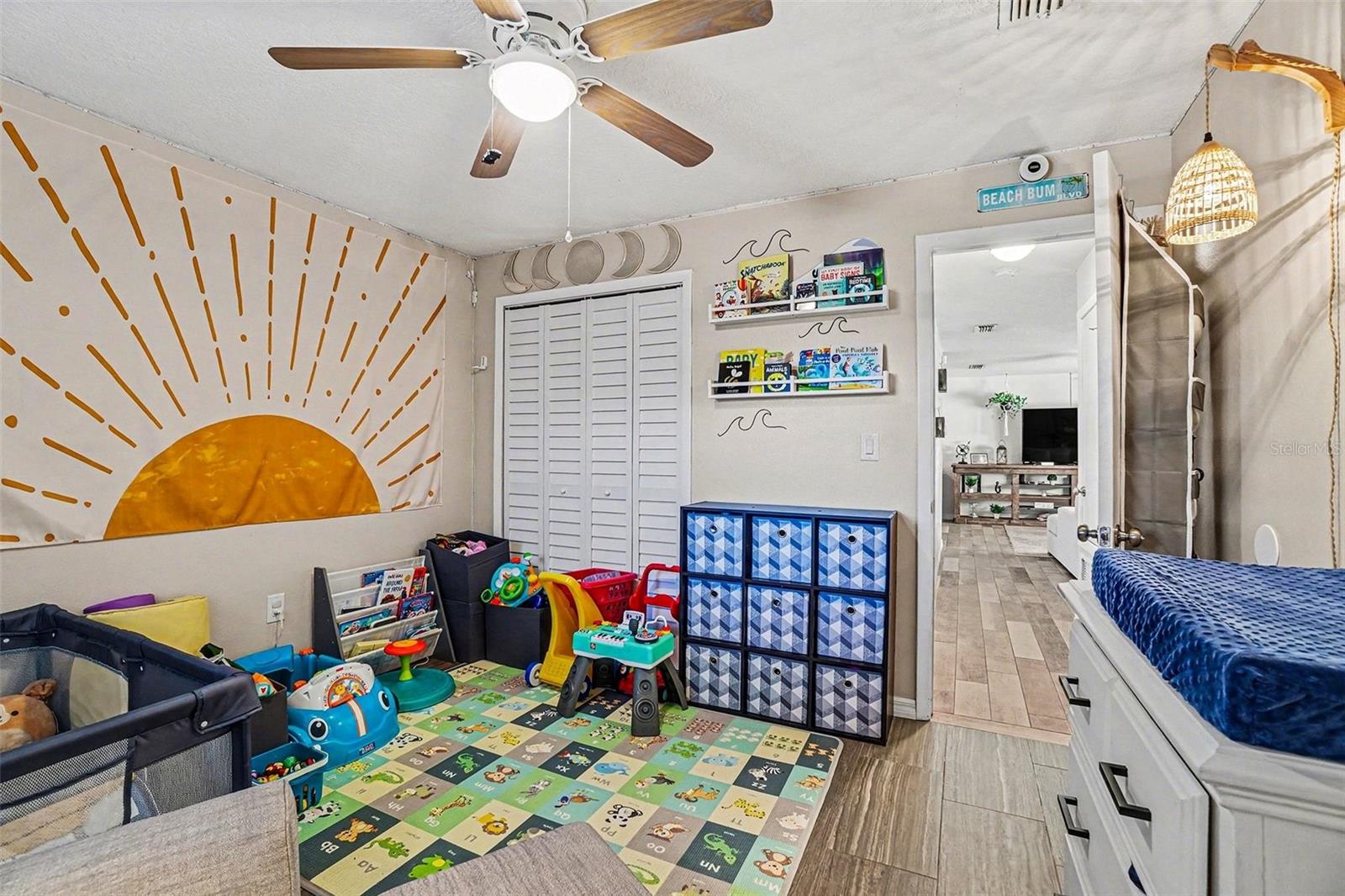 Image 18 of 36 For 2150 Jason Street