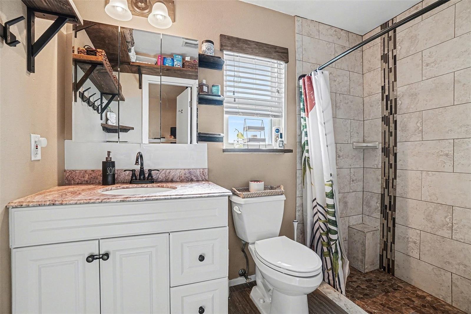 Image 26 of 36 For 2150 Jason Street