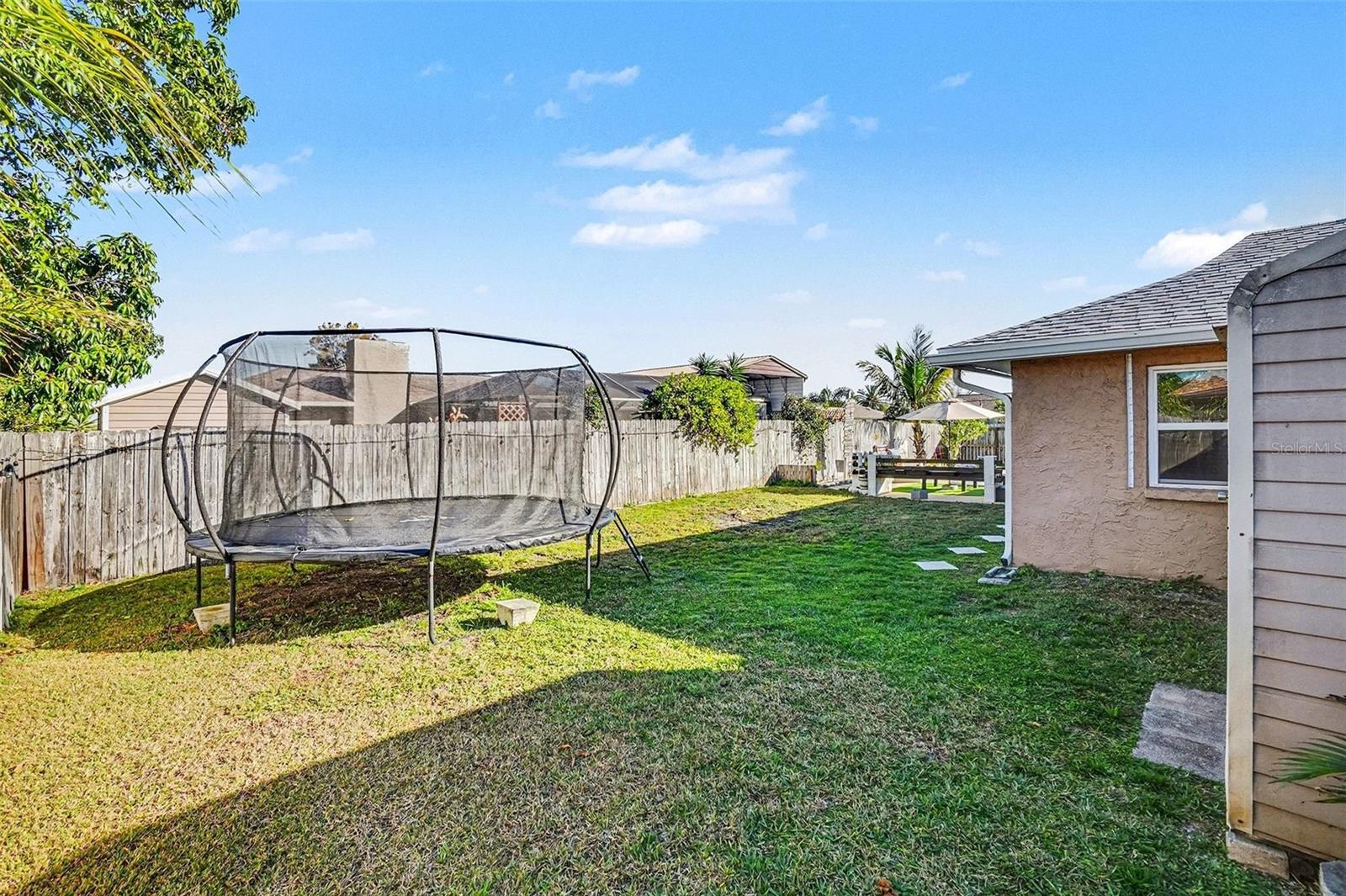 Image 31 of 36 For 2150 Jason Street