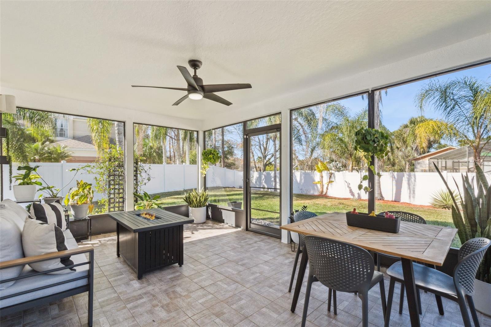 Image 3 of 40 For 760 Magnolia Creek Circle