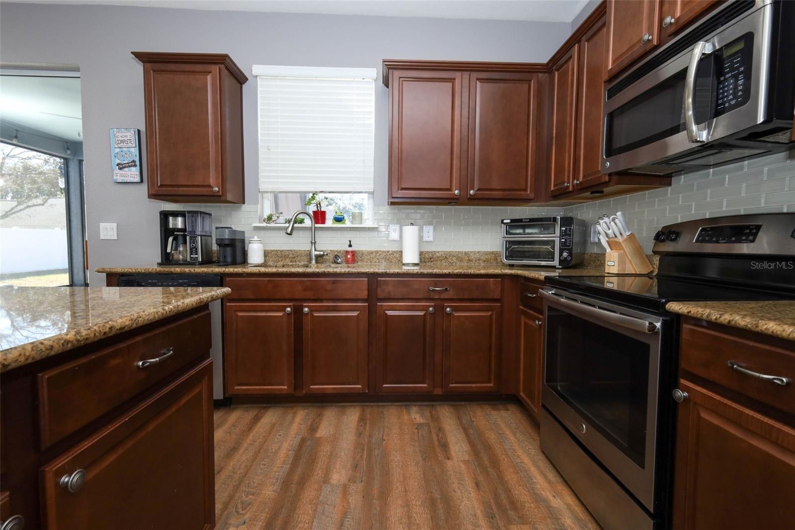 Image 11 of 46 For 4030 Brookshire Circle