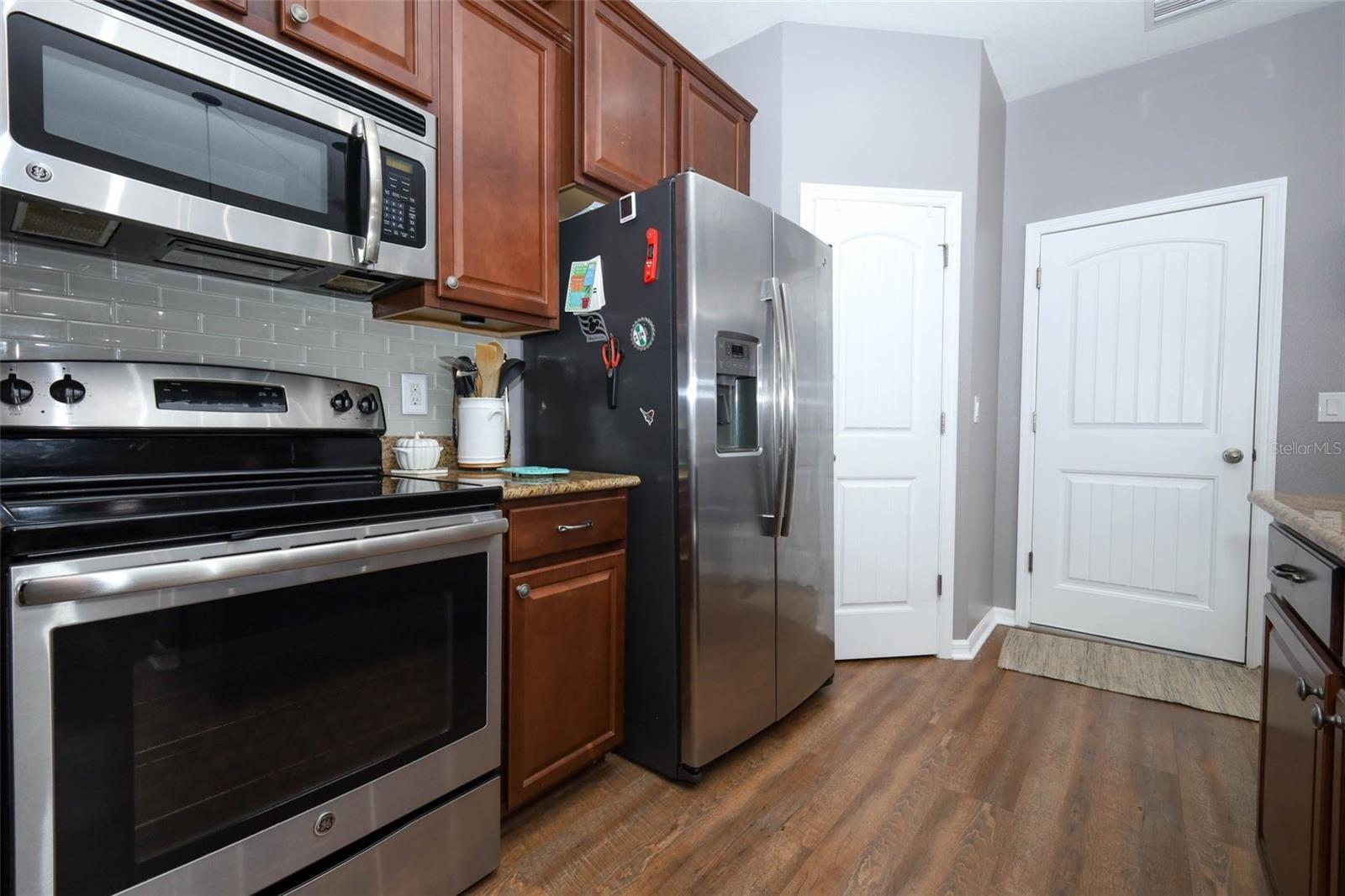 Image 12 of 46 For 4030 Brookshire Circle