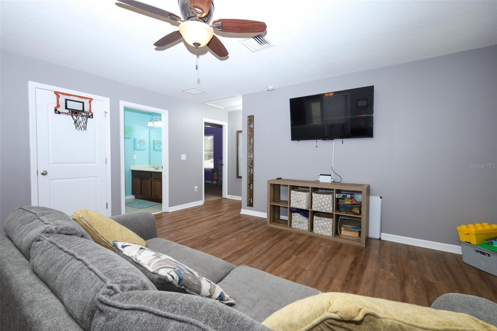 Image 20 of 46 For 4030 Brookshire Circle