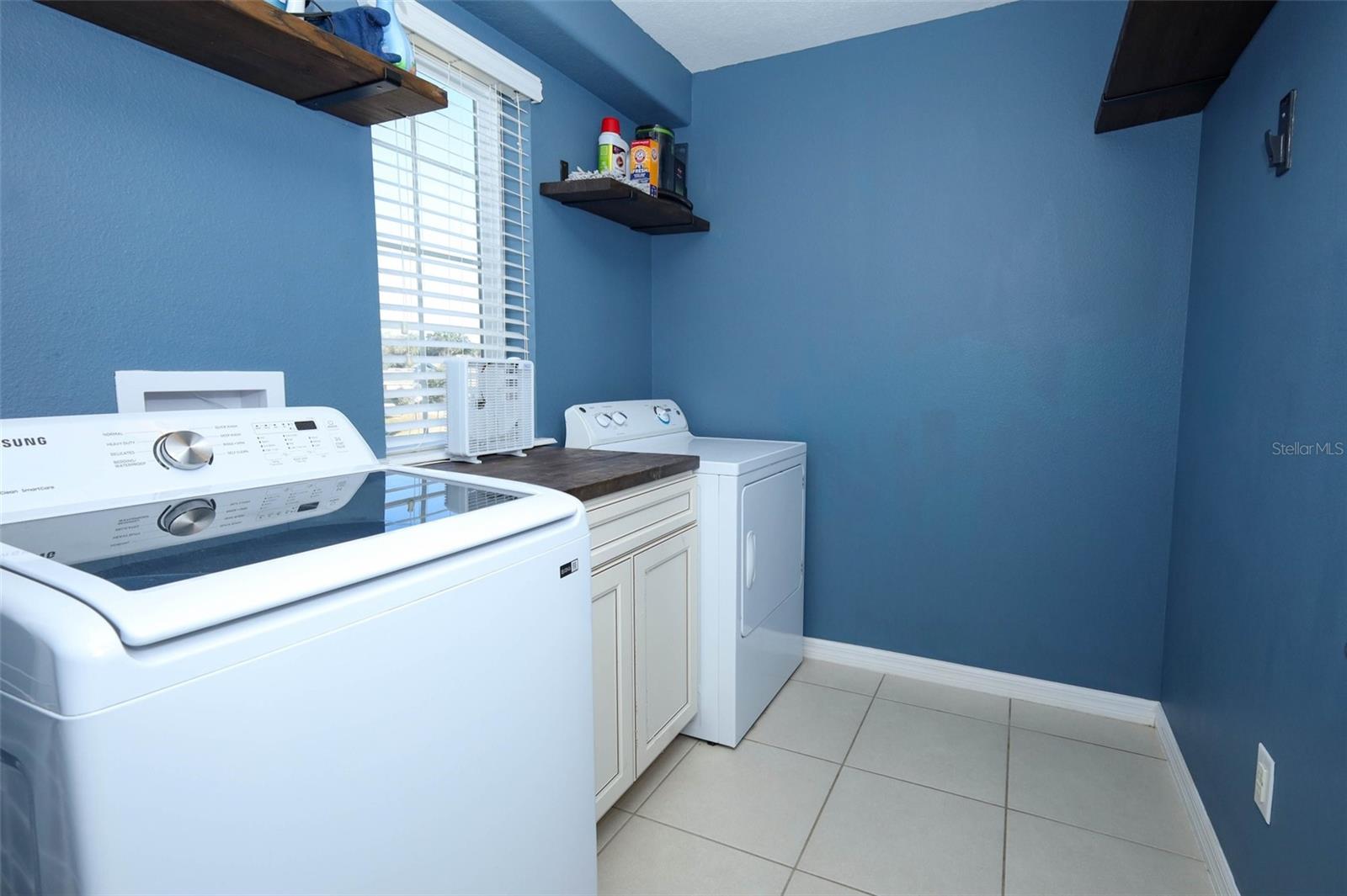 Image 21 of 46 For 4030 Brookshire Circle