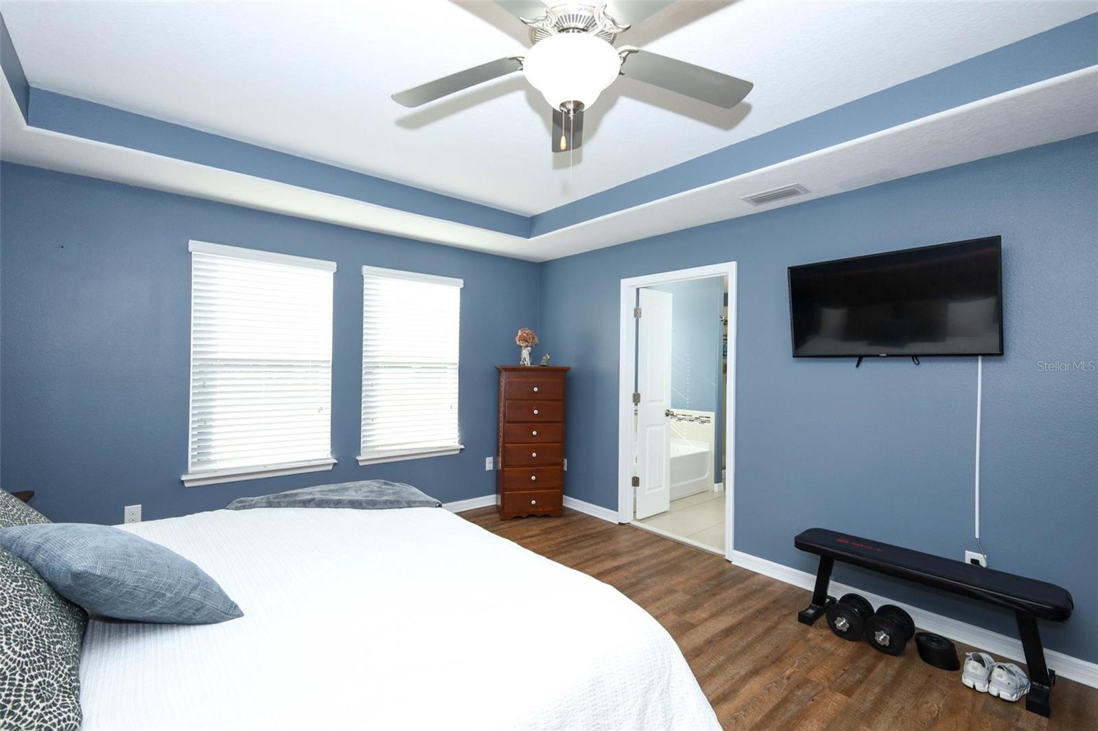 Image 24 of 46 For 4030 Brookshire Circle