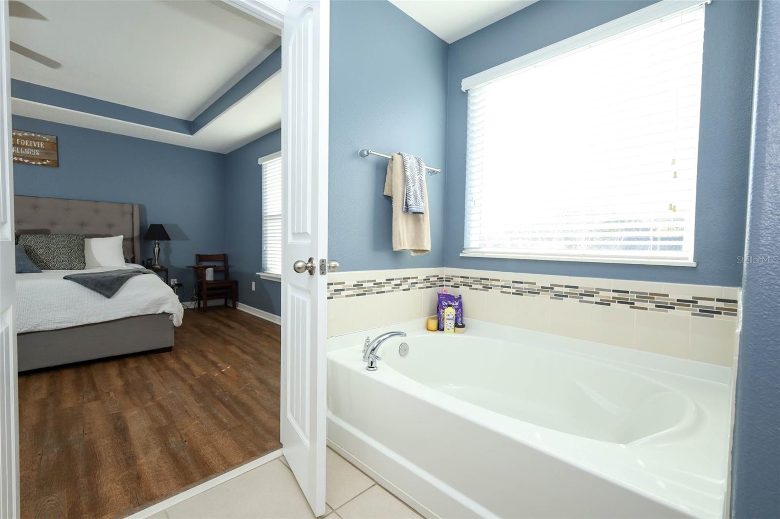 Image 28 of 46 For 4030 Brookshire Circle