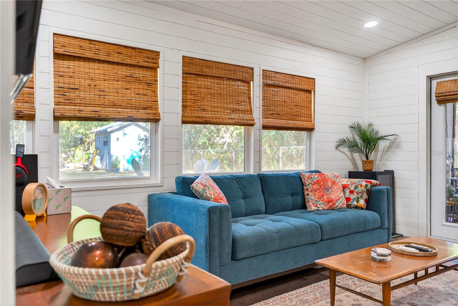 Image 11 of 70 For 2249 Minnesota Avenue