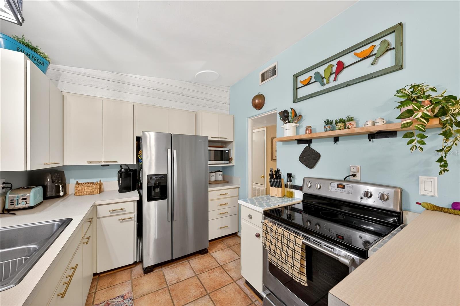 Image 21 of 70 For 2249 Minnesota Avenue