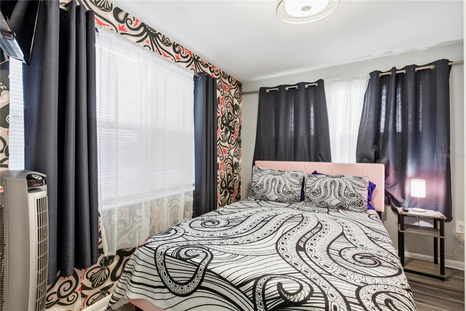 Image 14 of 50 For 5228 Calle Menorca