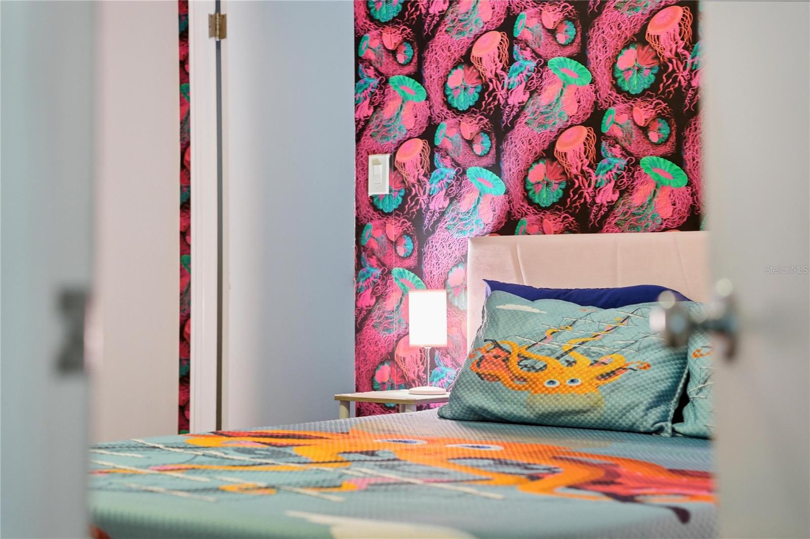 Image 19 of 50 For 5228 Calle Menorca