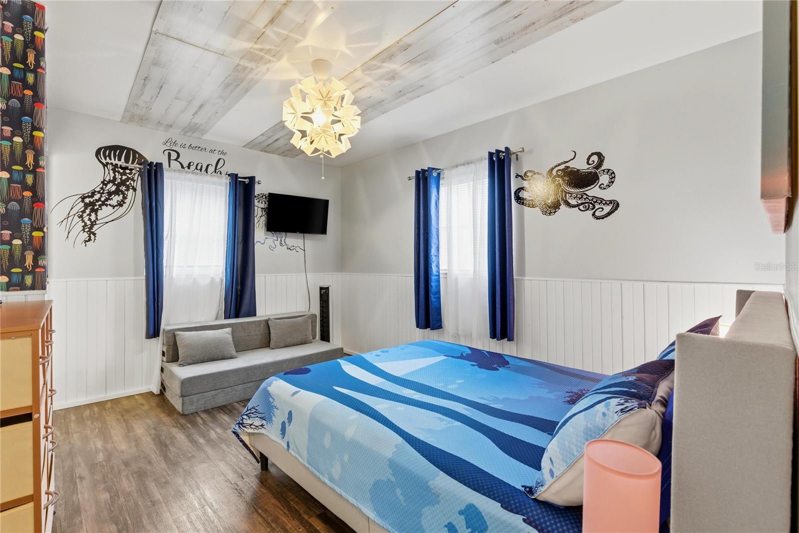 Image 39 of 50 For 5228 Calle Menorca