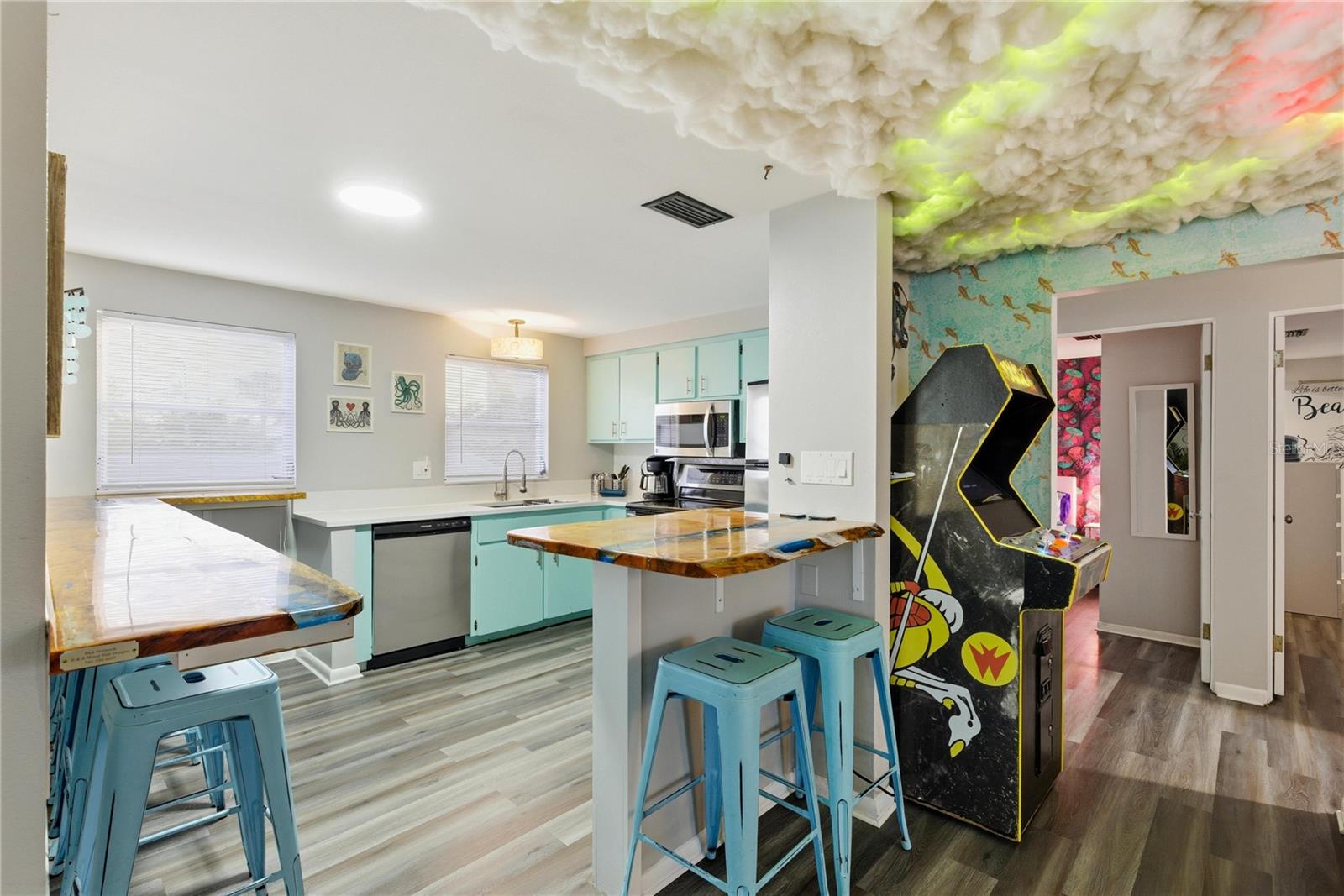 Image 4 of 50 For 5228 Calle Menorca