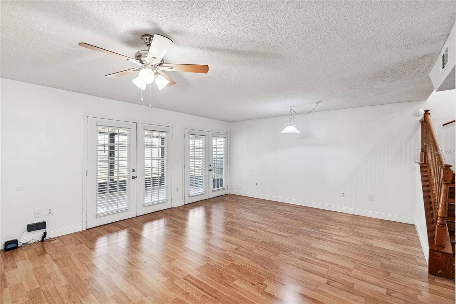 Image 13 of 60 For 2210 Coach House Boulevard 6