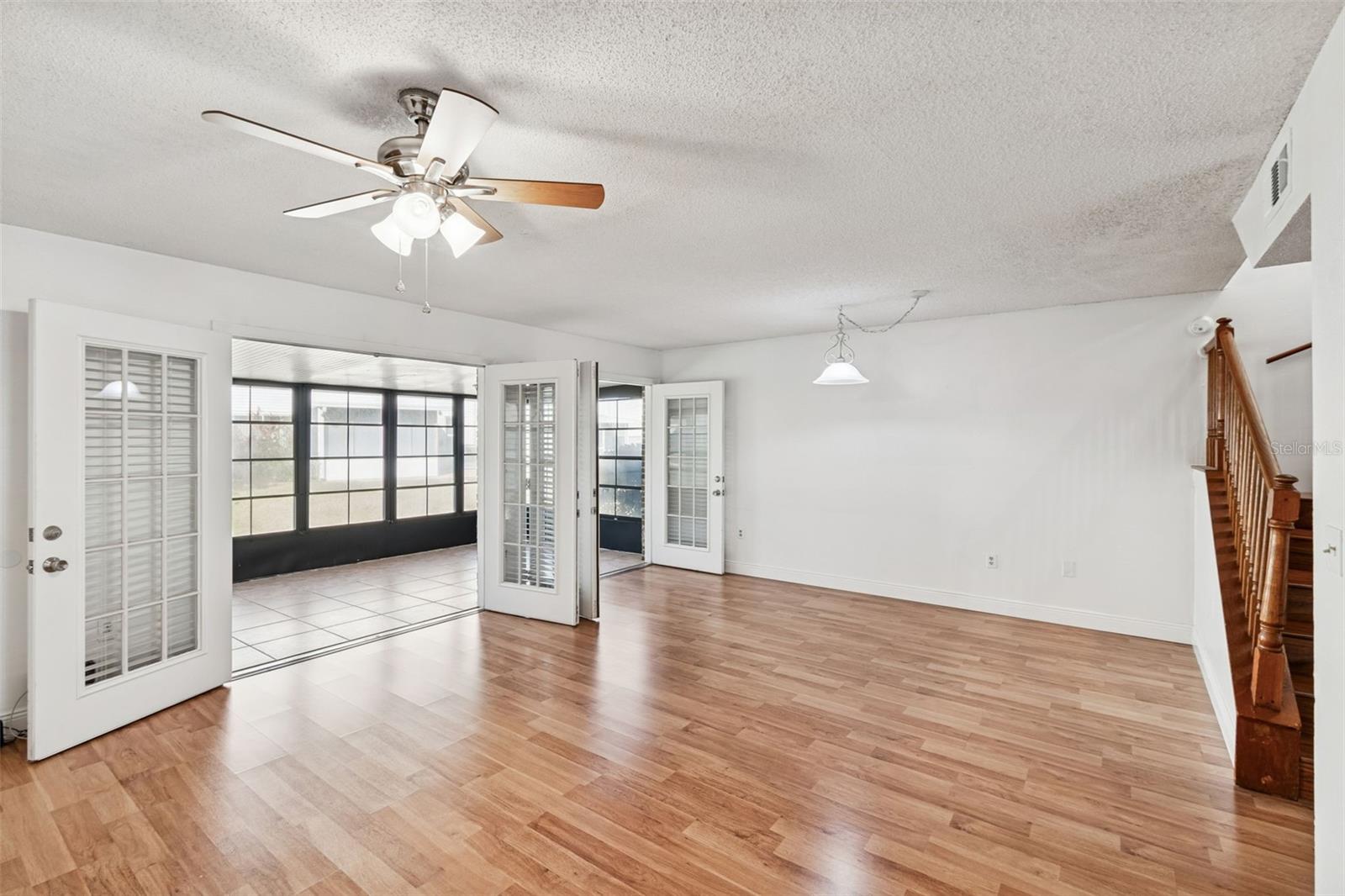 Image 14 of 60 For 2210 Coach House Boulevard 6