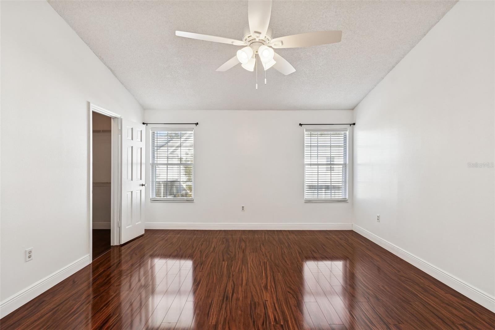 Image 23 of 60 For 2210 Coach House Boulevard 6