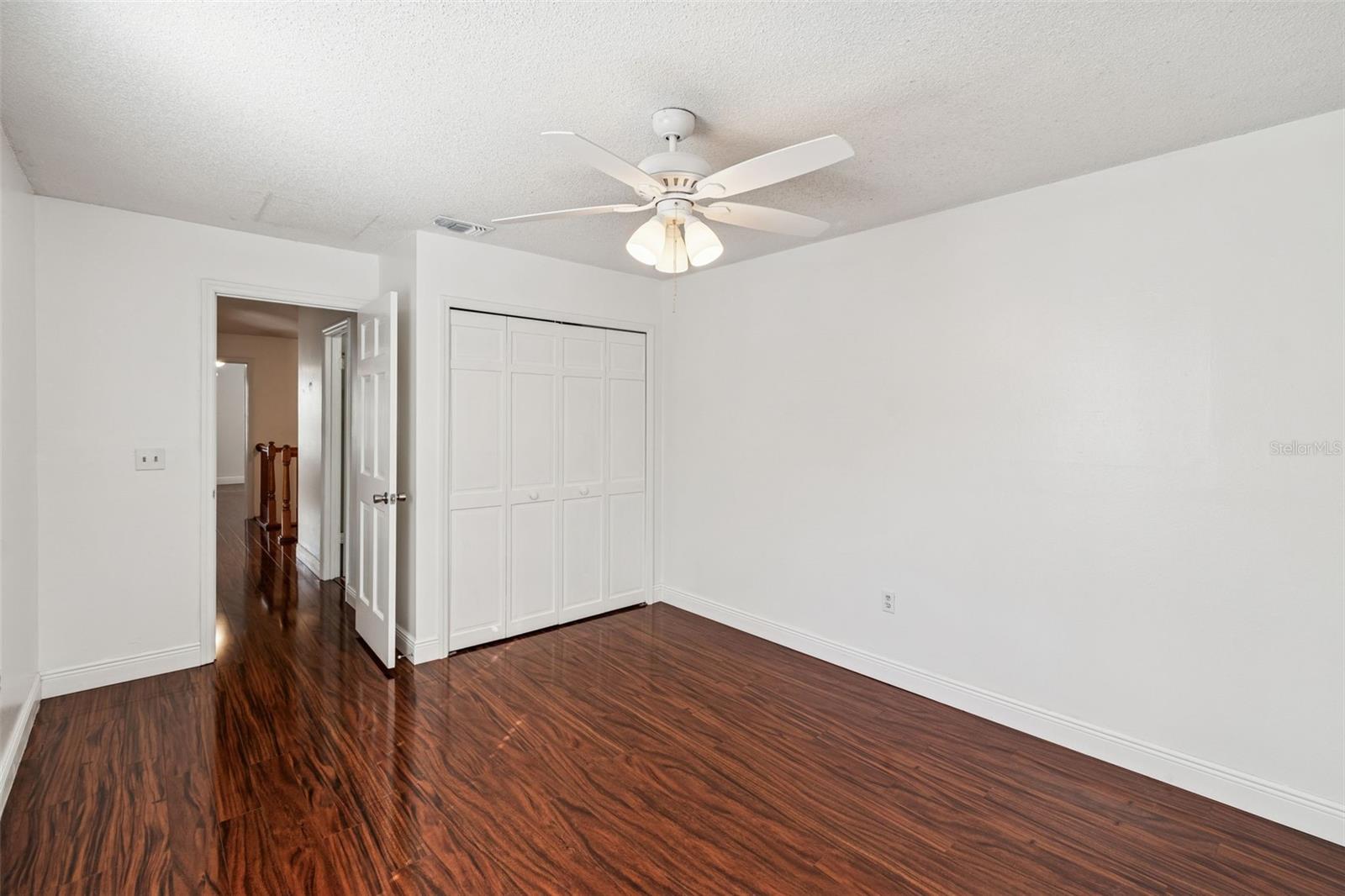 Image 33 of 60 For 2210 Coach House Boulevard 6