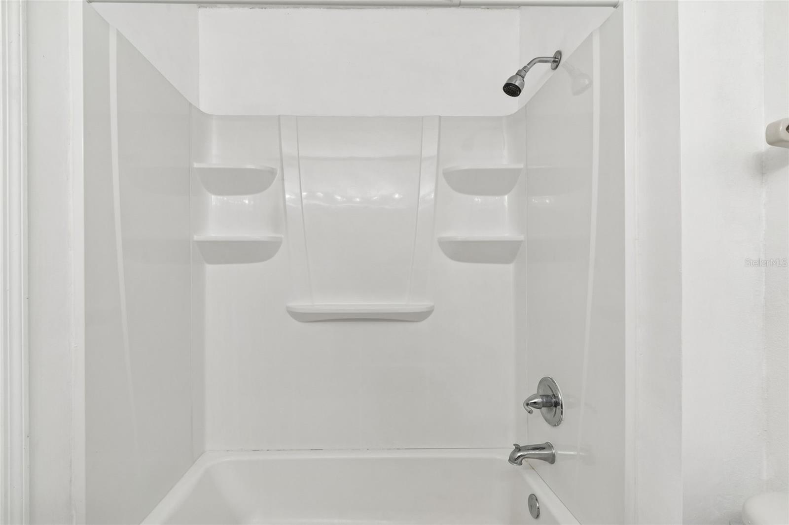 Image 36 of 60 For 2210 Coach House Boulevard 6